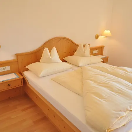 Hansbauerhof Отель Роттендорф